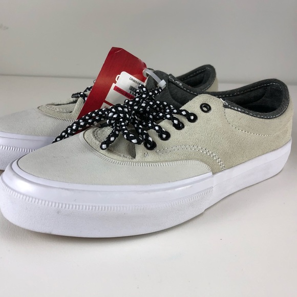 converse crimson converse crimson
